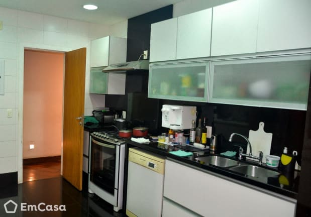 Imagem do imóvel ID-33580 na Rua Constante Ramos, Copacabana, Rio de Janeiro - RJ