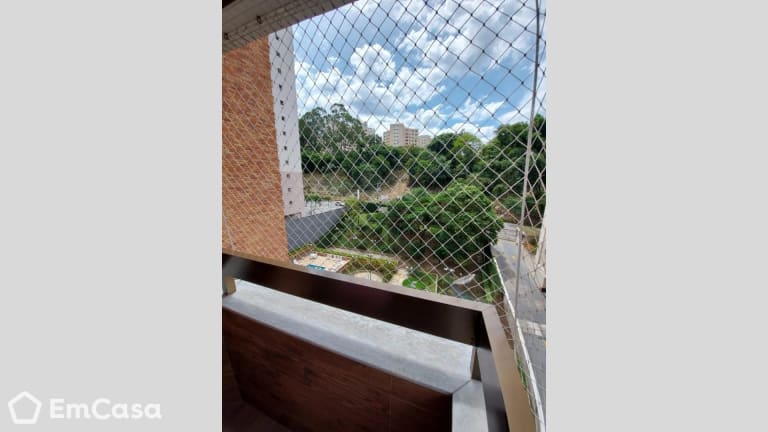 Imagem do imóvel ID-29703 na Avenida Jorge Zarur, Vila Ema, São José dos Campos - SP