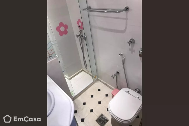 Imagem do imóvel ID-31192 na Avenida Heitor Beltrão, Tijuca, Rio de Janeiro - RJ