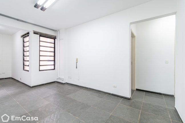 Imagem do imóvel ID-28240 na Avenida Professor Alfonso Bovero, Pompeia, São Paulo - SP