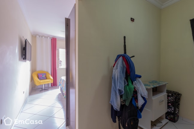 Imagem do imóvel ID-42776 na Rua Hélio de Almeida Ferreira, Jardim Ismênia, São José dos Campos - SP