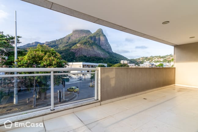 Imagem do imóvel ID-27438 na Estrada da Barra da Tijuca, Barra da Tijuca, Rio de Janeiro - RJ