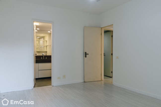 Imagem do imóvel ID-43178 na Rua Coronel Paulo Malta Rezende, Barra da Tijuca, Rio de Janeiro - RJ