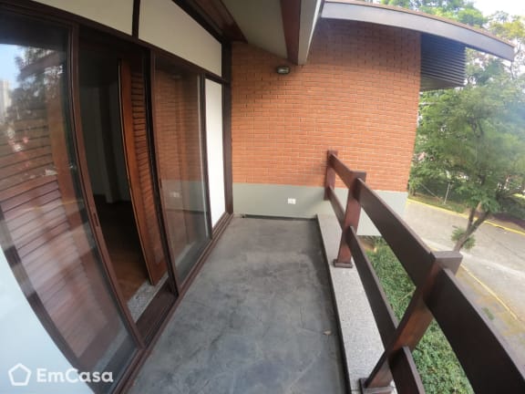 Imagem do imóvel ID-27055 na Rua Barão de Cocáis, Jardim das Colinas, São José dos Campos - SP