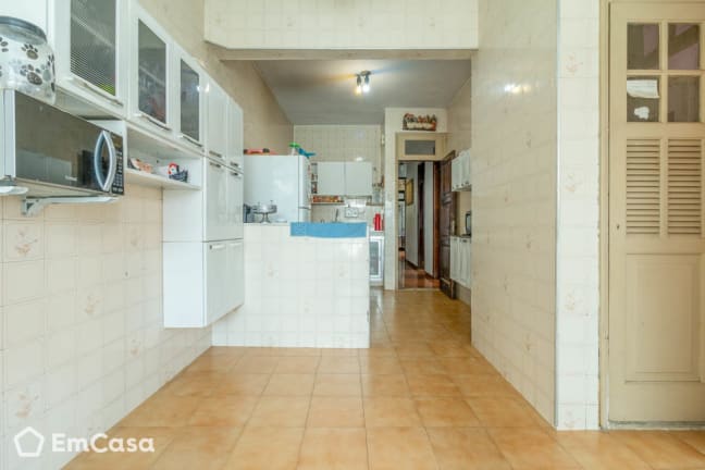 Imagem do imóvel ID-33732 na Rua Alexandre Calaza, Vila Isabel, Rio de Janeiro - RJ