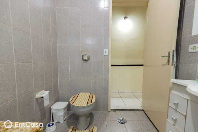 Imagem do imóvel ID-42115 na Rua dos Carvalhos, Jardim das Indústrias, São José dos Campos - SP