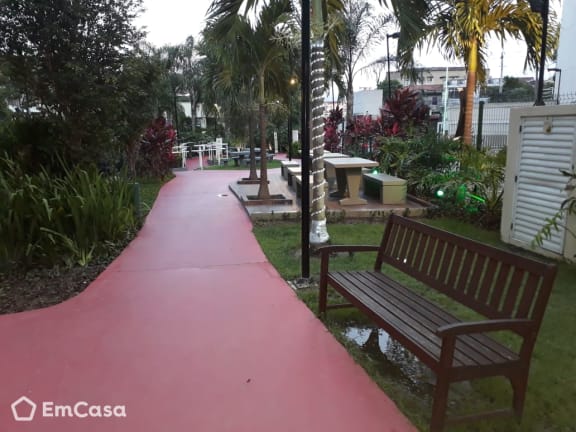Imagem do imóvel ID-34519 na Estrada Adhemar Bebiano, Del Castilho, Rio de Janeiro - RJ