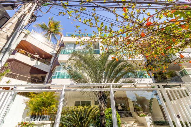 Imagem do imóvel ID-31726 na Avenida General Guedes da Fontoura, Barra da Tijuca, Rio de Janeiro - RJ
