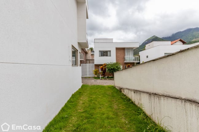 Imagem do imóvel ID-37226 na Rua Ituverava, Jacarepaguá, Rio de Janeiro - RJ