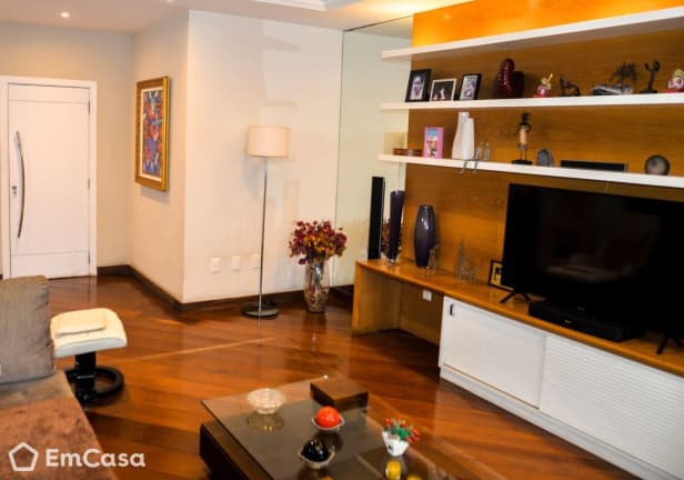 Imagem do imóvel ID-33580 na Rua Constante Ramos, Copacabana, Rio de Janeiro - RJ
