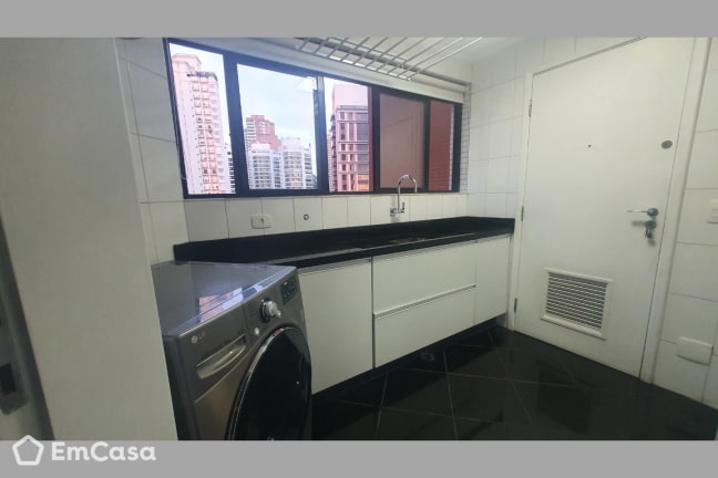 Imagem do imóvel ID-37241 na Rua Forte William, Panamby, São Paulo - SP