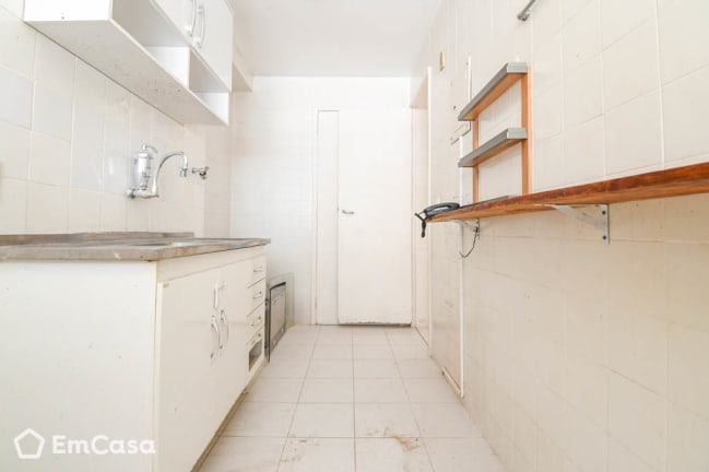 Imagem do imóvel ID-37159 na Rua do Bispo, Rio Comprido, Rio de Janeiro - RJ