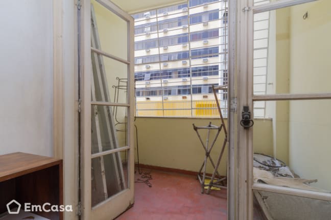 Imagem do imóvel ID-37126 na Avenida Nossa Senhora de Copacabana, Copacabana, Rio de Janeiro - RJ