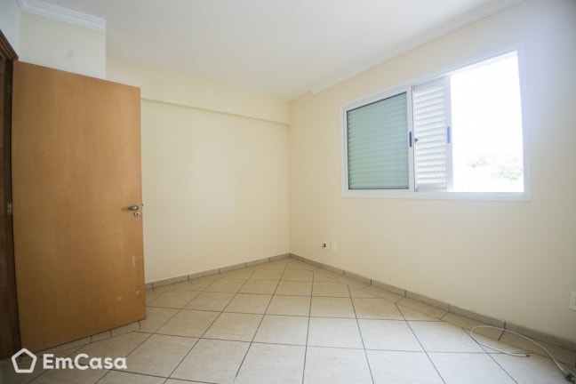 Imagem do imóvel ID-42496 na Rua Clóvis Teixeira, Mansões Santo Antônio, Campinas - SP
