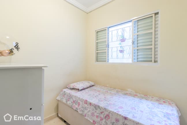 Imagem do imóvel ID-42644 na Rua Vicente Mota Corrêa, Vila Tesouro, São José dos Campos - SP