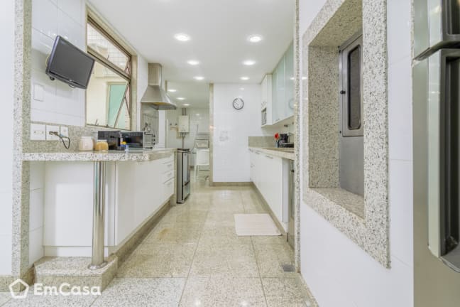 Imagem do imóvel ID-33514 na Avenida Monsenhor Ascâneo, Barra da Tijuca, Rio de Janeiro - RJ