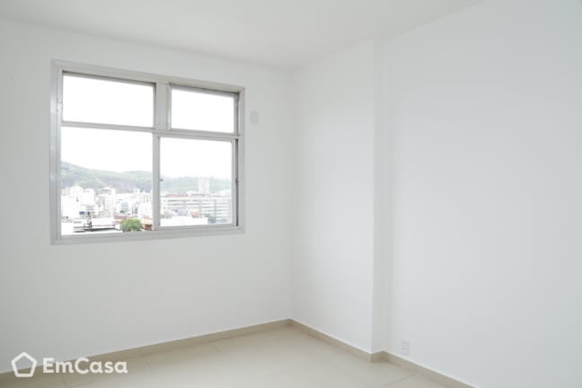 Imagem do imóvel ID-34165 na Rua Araújo Lima, Vila Isabel, Rio de Janeiro - RJ