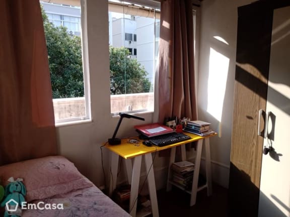 Imagem do imóvel ID-30530 na Rua Coelho Neto, Laranjeiras, Rio de Janeiro - RJ
