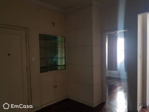 Imagem do imóvel ID-33232 na Rua Pompeu Loureiro, Copacabana, Rio de Janeiro - RJ