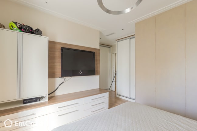Imagem do imóvel ID-38359 na Avenida Heitor Villa Lobos, Vila Ema, São José dos Campos - SP