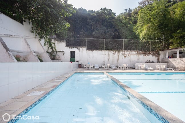 Imagem do imóvel ID-33868 na Rua das Laranjeiras, Laranjeiras, Rio de Janeiro - RJ