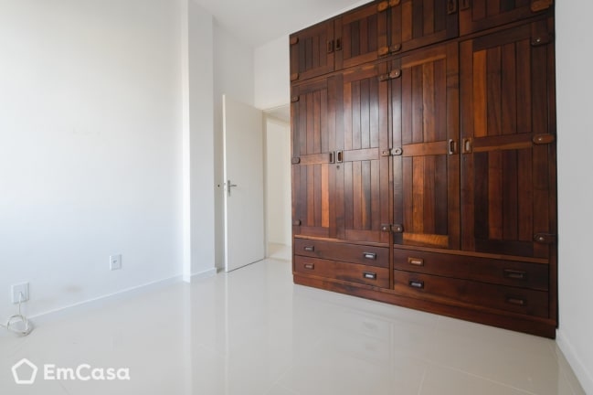Imagem do imóvel ID-32818 na Rua Souza Franco, Vila Isabel, Rio de Janeiro - RJ