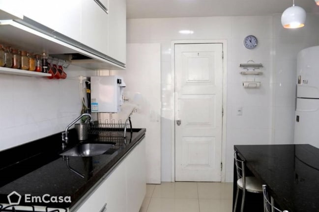 Imagem do imóvel ID-32860 na Rua Marechal Jofre, Grajaú, Rio de Janeiro - RJ