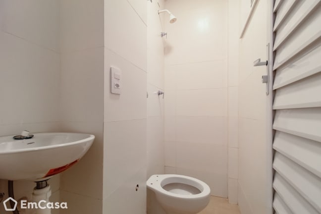 Imagem do imóvel ID-33381 na Rua Benjamin Constant, Glória, Rio de Janeiro - RJ