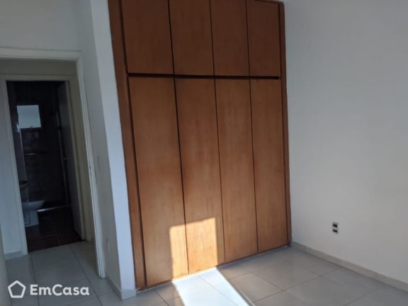 Imagem do imóvel ID-42920 na Rua Barão de Jaguara, Bosque, Campinas - SP