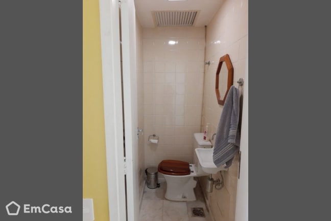 Imagem do imóvel ID-32224 na Rua Cândido Mendes, Glória, Rio de Janeiro - RJ