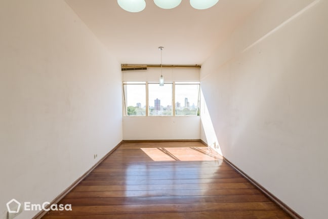 Imagem do imóvel ID-37490 na Avenida Heitor Villa Lobos, Vila Ema, São José dos Campos - SP