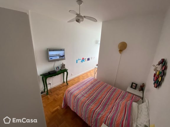 Imagem do imóvel ID-32657 na Rua Álvaro Chaves, Laranjeiras, Rio de Janeiro - RJ