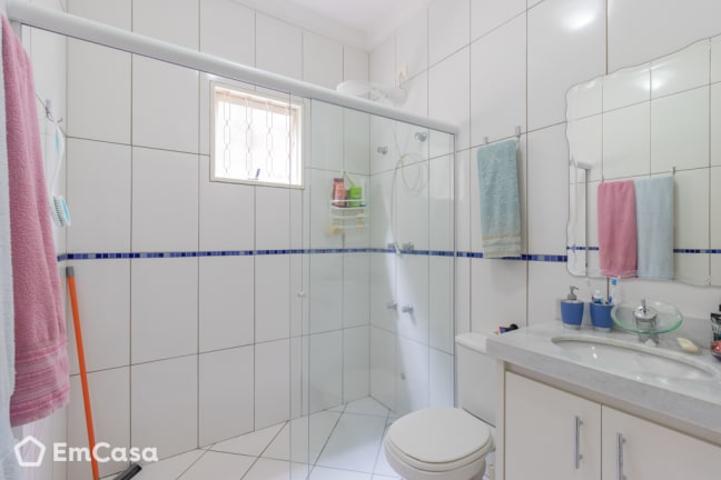 Imagem do imóvel ID-42776 na Rua Hélio de Almeida Ferreira, Jardim Ismênia, São José dos Campos - SP
