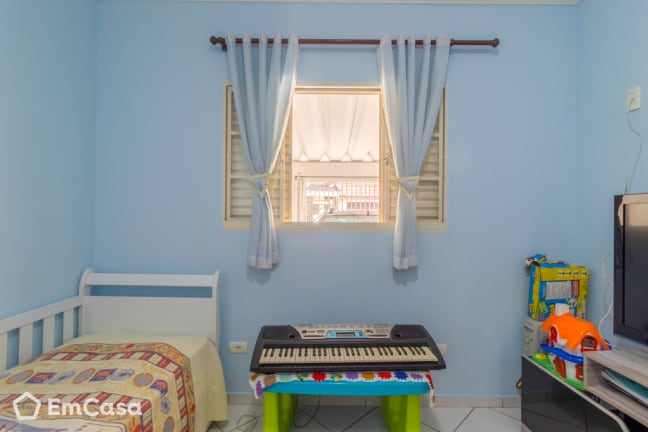 Imagem do imóvel ID-42776 na Rua Hélio de Almeida Ferreira, Jardim Ismênia, São José dos Campos - SP