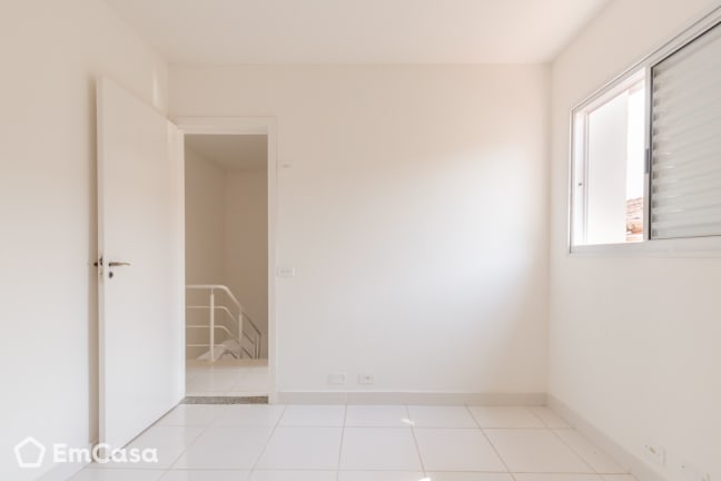 Imagem do imóvel ID-31959 na Rua Ana Gonçalves da Cunha, Monte Castelo, São José dos Campos - SP