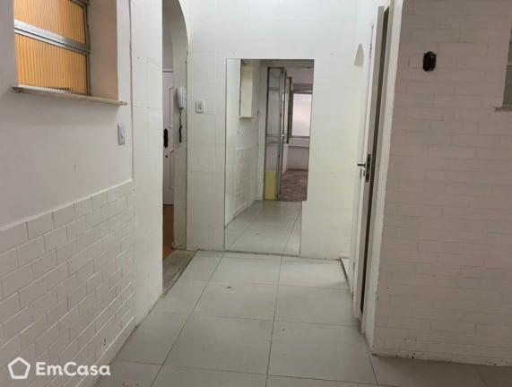 Imagem do imóvel ID-34132 na Avenida Nossa Senhora de Copacabana, Copacabana, Rio de Janeiro - RJ