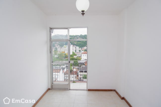 Imagem do imóvel ID-37094 na Rua Teodoro da Silva, Vila Isabel, Rio de Janeiro - RJ