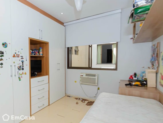 Imagem do imóvel ID-33568 na Rua Georgina de Albuquerque, Barra da Tijuca, Rio de Janeiro - RJ