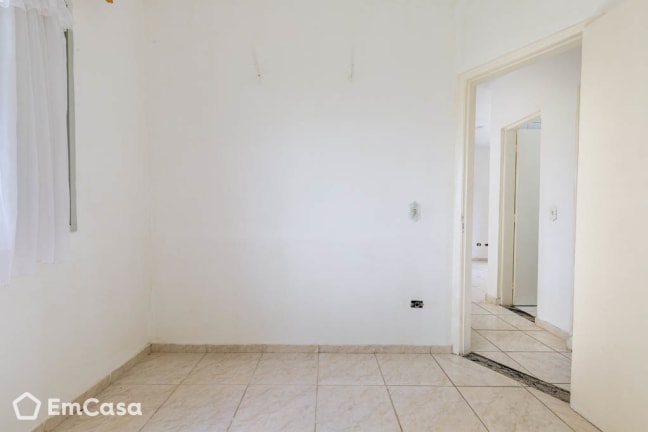 Imagem do imóvel ID-43181 na Avenida Salinas, Bosque dos Eucaliptos, São José dos Campos - SP