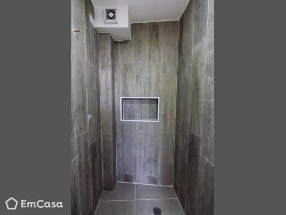 Imagem do imóvel ID-27624 na Rua Félix Della Rosa, Vila Anglo Brasileira, São Paulo - SP