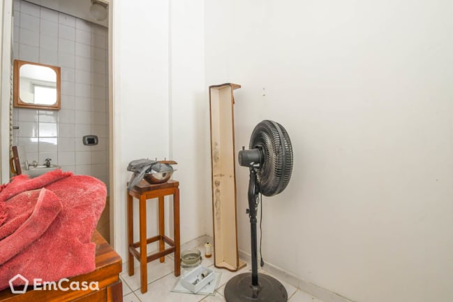 Imagem do imóvel ID-37159 na Rua do Bispo, Rio Comprido, Rio de Janeiro - RJ