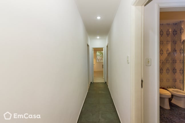 Imagem do imóvel ID-33188 na Rua Tonelero, Copacabana, Rio de Janeiro - RJ