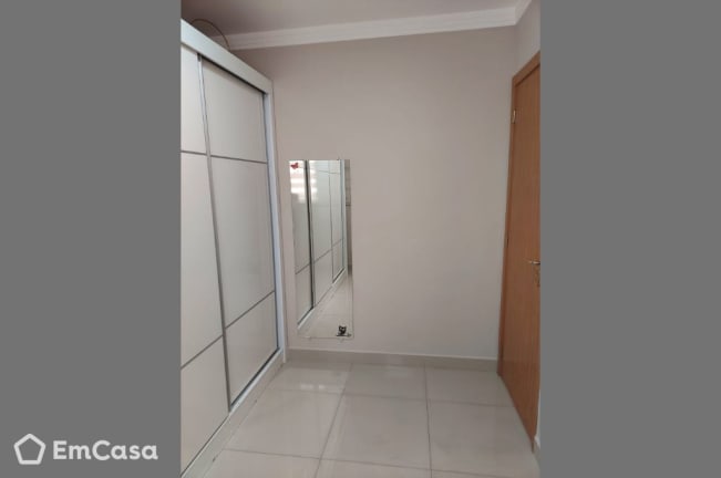 Imagem do imóvel ID-38025 na Rua Emílio Marelo, Jardim das Indústrias, São José dos Campos - SP