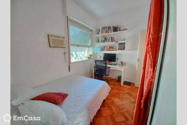 Imagem do imóvel ID-43244 na Rua Soares Cabral, Laranjeiras, Rio de Janeiro - RJ