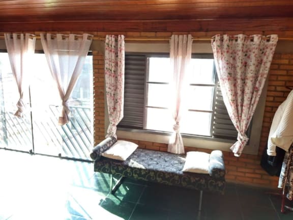 Imagem do imóvel ID-43349 na Rua Benedito Edson Corrra Ĺaranjêira, Conjunto Residencial Trinta e Um de Março, São José dos Campos - SP