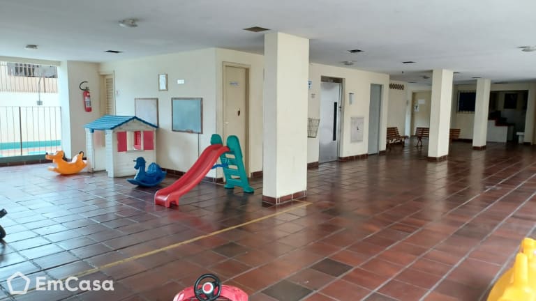 Imagem do imóvel ID-31578 na Rua Teodoro da Silva, Vila Isabel, Rio de Janeiro - RJ