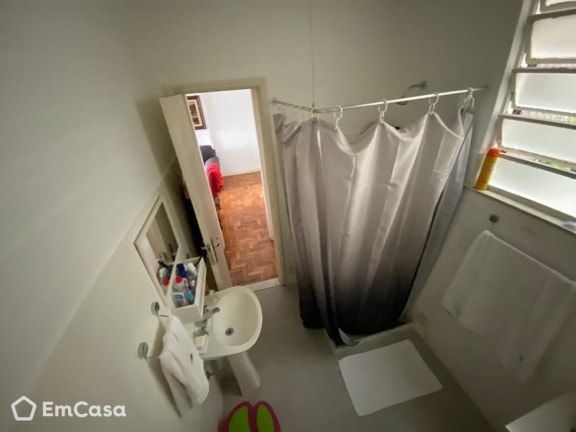 Imagem do imóvel ID-32657 na Rua Álvaro Chaves, Laranjeiras, Rio de Janeiro - RJ