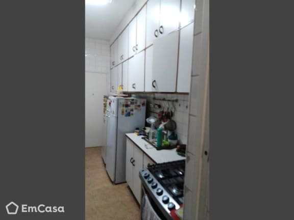 Imagem do imóvel ID-27987 na Rua Coelho Neto, Laranjeiras, Rio de Janeiro - RJ