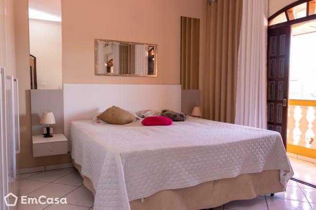 Imagem do imóvel ID-42270 na Rua Londrina, Residencial Bosque dos Ipês, São José dos Campos - SP