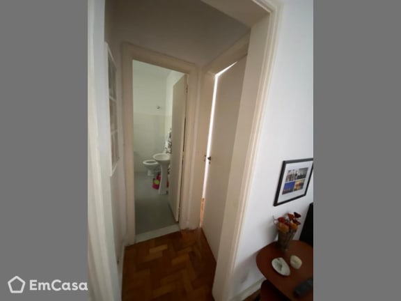 Imagem do imóvel ID-32657 na Rua Álvaro Chaves, Laranjeiras, Rio de Janeiro - RJ